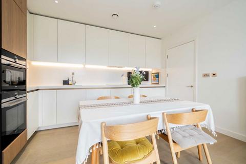 1 bedroom flat for sale, Lyons Place, London NW8