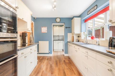 8 Avon Fields, Ettington, Stratford-upon-avon, CV37 7SW