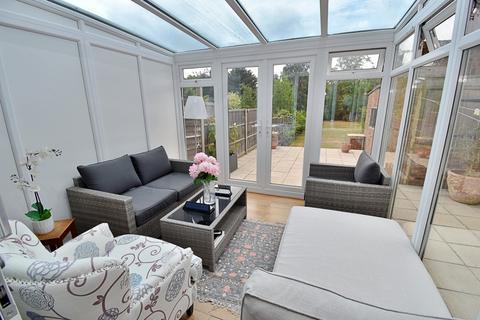 26 Bourne Gardens, London, E4 9DX