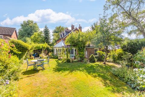 4 bedroom semi-detached house for sale, Gun Lane, Knebworth, Hertfordshire, SG3