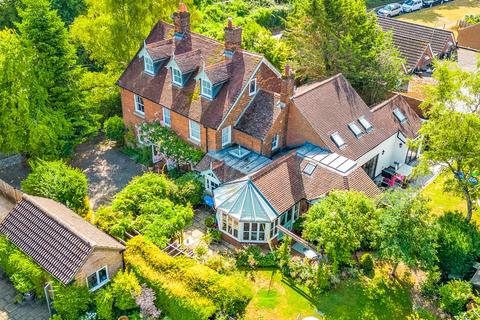 undefined, Gun Lane, Knebworth, Hertfordshire, SG3