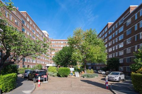 2 bedroom flat for sale, Balham High Road, Balham, London, SW17