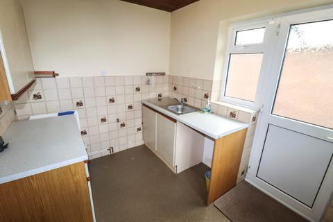 2 bedroom detached bungalow for sale, Oakwood Road, Hayling Island