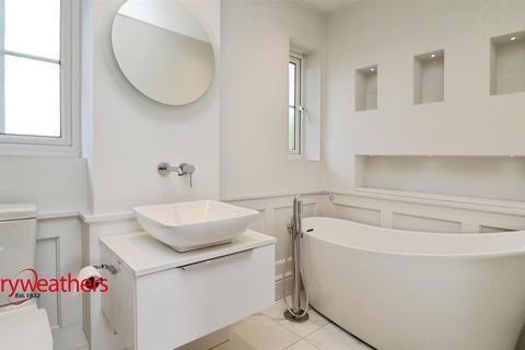 9 Cygnet Close, Brampton Bierlow, Rotherham, S63 6EY