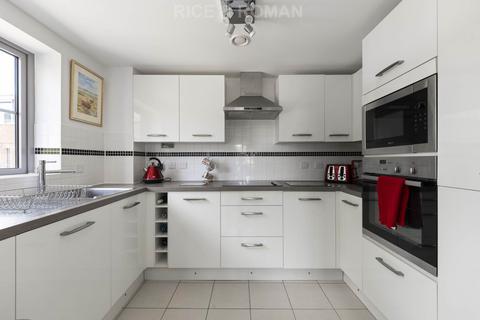 undefined, Kingston Road, London SW20