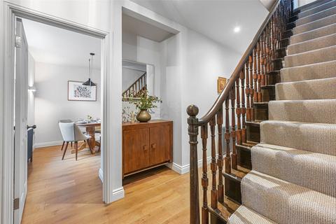 undefined, St. James Lane, London, N10