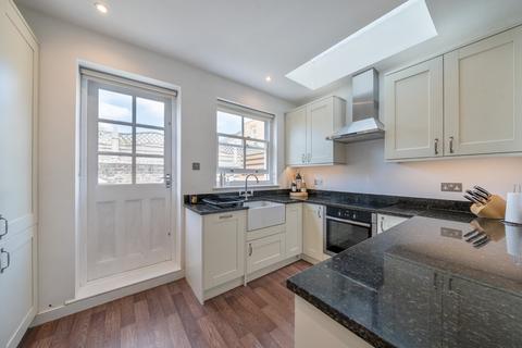 67 Gladstone Road, London, SW19 1QR