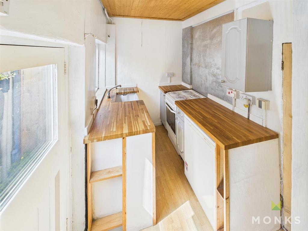 CAM01520 G0-PR0228-STILL004.jpg