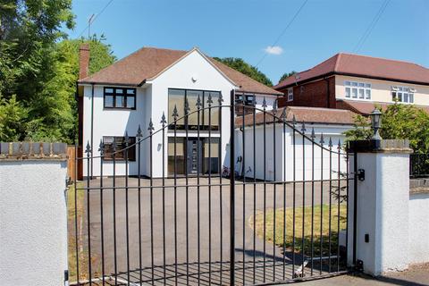5 bedroom detached house for sale, Brookmans Avenue, Brookmans Park AL9