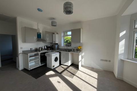 1 bedroom flat to rent, Station Road, Shirehampton BS11
