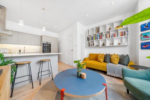 2 bedroom flat for sale, Hinton Road, SE24