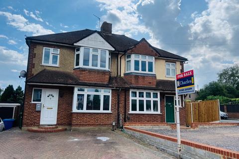 undefined, Orchard Way, Aldershot GU12