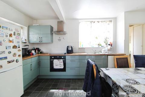 58 Everingham Road, Doncaster, DN4 6JF