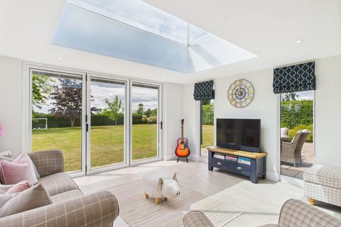 4 bedroom detached bungalow for sale, The Folly, Saxtead