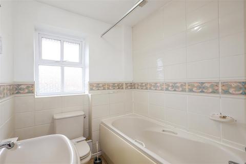 10 Doublegates Green, Ripon, HG4 2TS