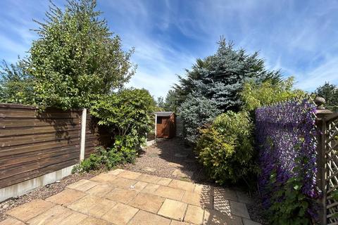 3 bedroom property to rent, Canterbury Gardens, Salford M5