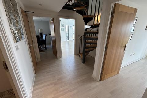 undefined, Maritime Quater, Swansea, Swansea, SA1