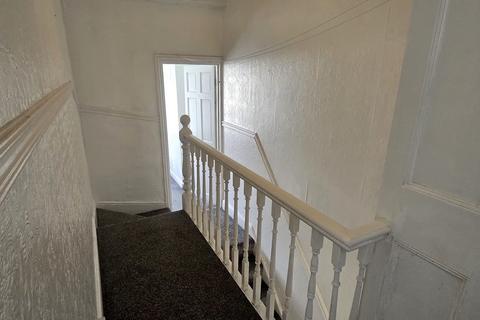 3 bedroom terraced house to rent, Keppoch Street, Cardiff CF24