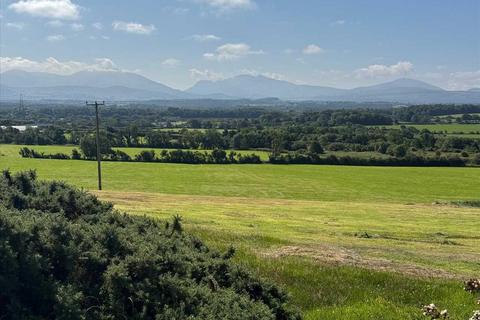 4 bedroom detached house for sale, Orsedd Newydd, Star