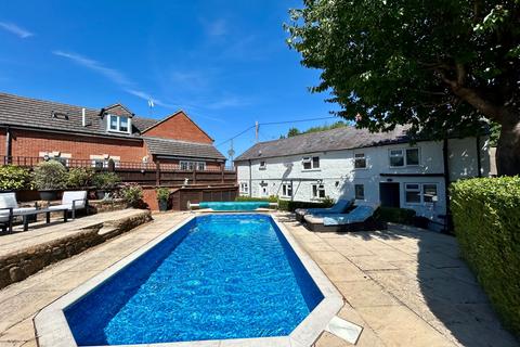 undefined, West Street, Weedon, NN7 4QU