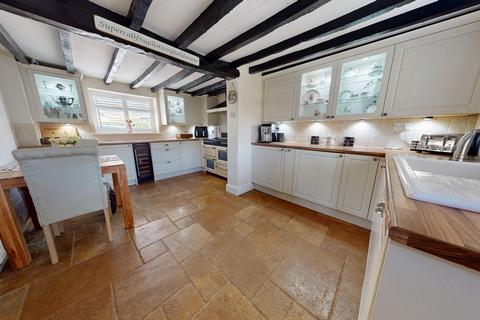 undefined, West Street, Weedon, NN7 4QU