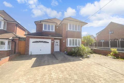 4 bedroom detached house for sale, London Road, Wickford, Essex