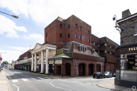 Property to rent, St Johns St Colchester CO2 7AL
