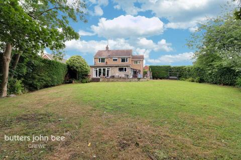 5 bedroom detached house for sale, Salander Crescent, Wistaston