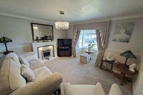 undefined, Maple Grove, Stocksbridge, S36
