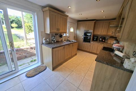 undefined, Maple Grove, Stocksbridge, S36