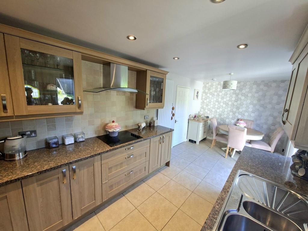 Kitchen diner