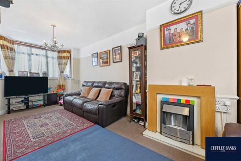 3 bedroom end of terrace house for sale, Carlyon Road, Alperton, Wembley, Middlesex, HA0