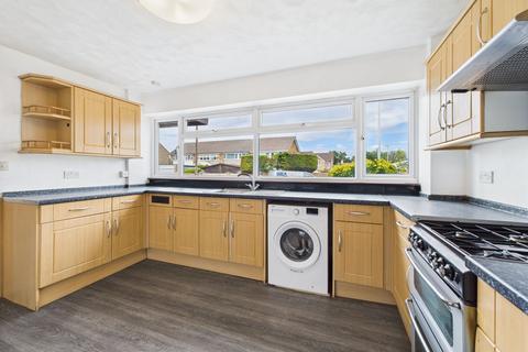 6 Gentry Close, Stanford-le-hope, SS17 0HX