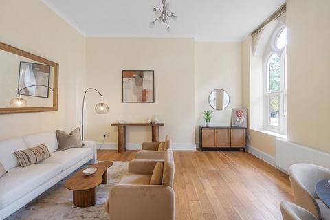 Flat 24, Lancaster House Borough Road, Isleworth, TW7 5FJ