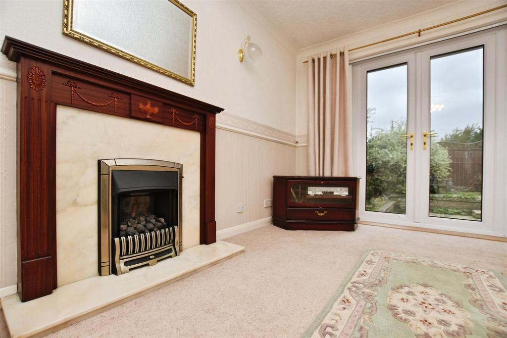 Lounge Feature