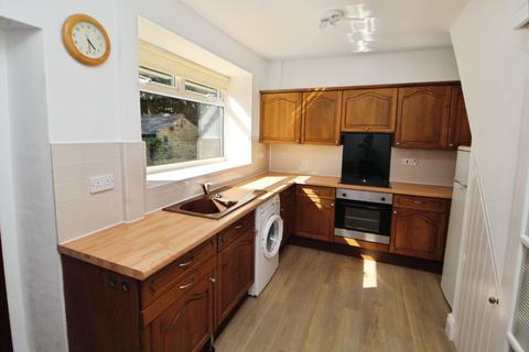 2 bedroom terraced house to rent, Manor Park Road, Derbyshire SK13