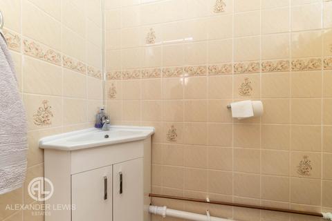 85 Lannock, Letchworth Garden City, SG6 2QD