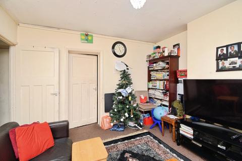 2 bedroom apartment for sale, Azof Street, London SE10