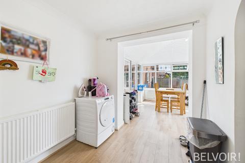 2 Fletcher Avenue, Prescot, L34 6LN