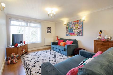 undefined, Castle Court, Aylesbury
