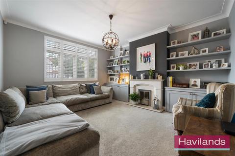42 Halstead Road, London, N21 3DS