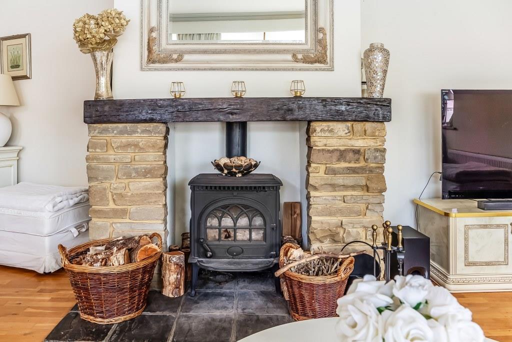 .fireplace.jpg
