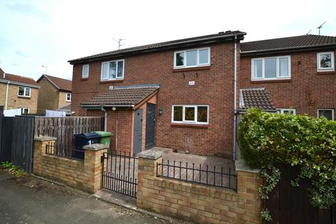 18 Bradbury Close, Gateshead, NE10 8UF