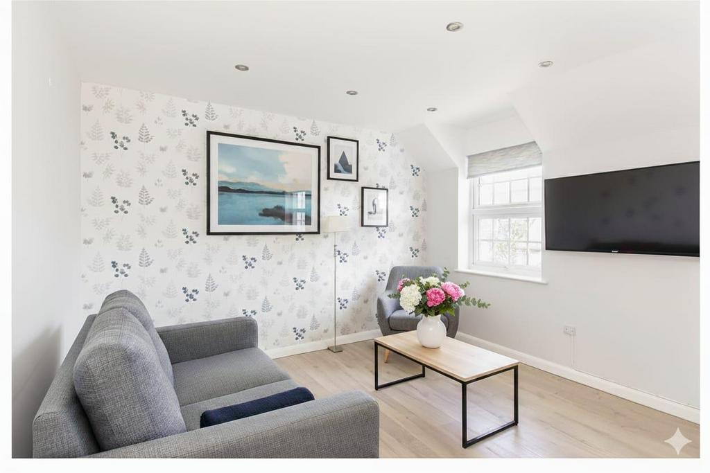 Living Area Photo