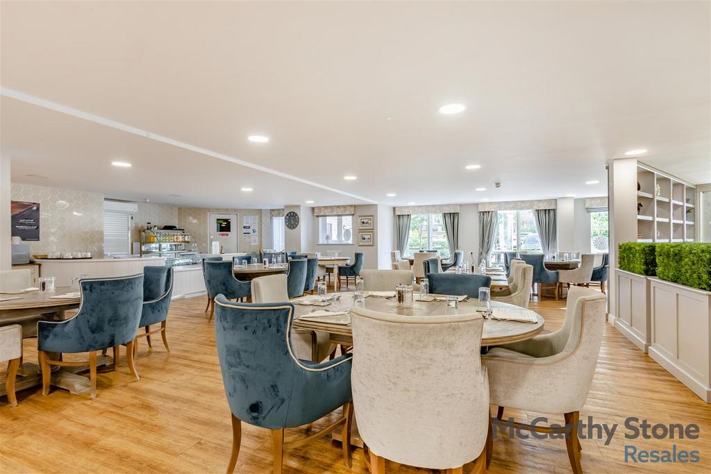 8653524-interior22.jpg