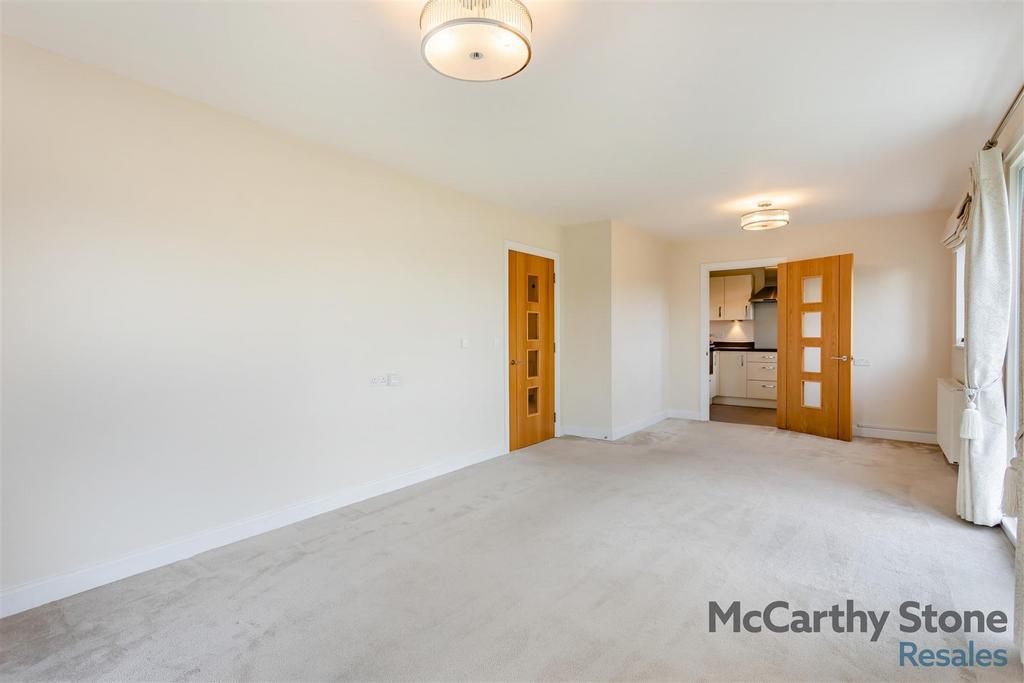 8653524-interior14.jpg