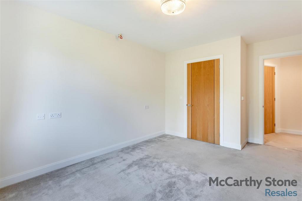 8653524-interior02.jpg