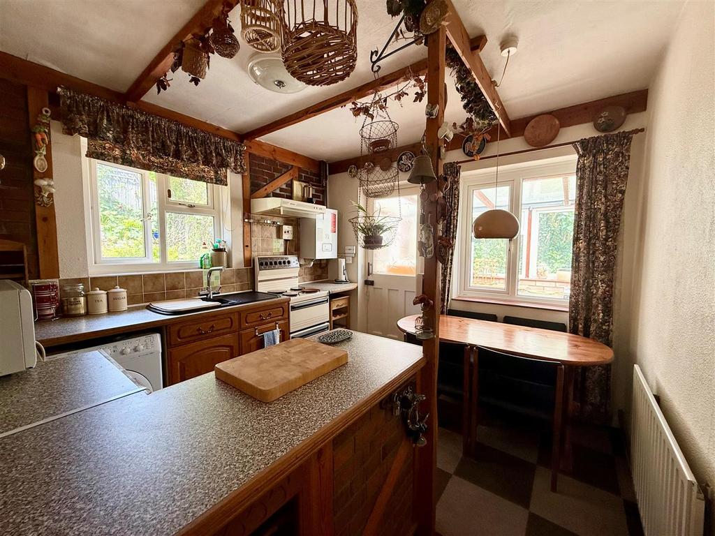 Kitchen/Breakfast Room