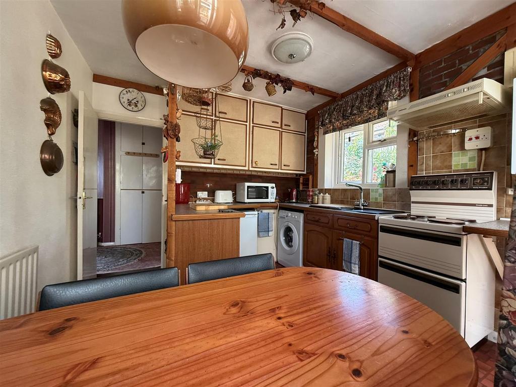 Kitchen/Breakfast Room