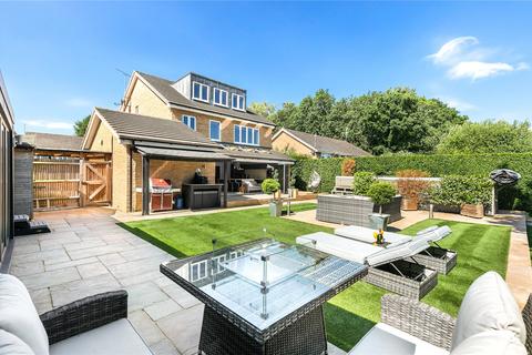 4 bedroom detached house for sale, Cedar Drive, Sunningdale, Ascot, Berkshire, SL5